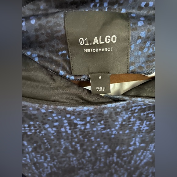 Stich Fix 01.Algo performance hoodie - Picture 2 of 5